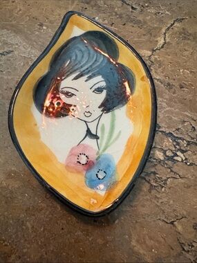 Italian Hand-Painted Ceramic Dish with Portrait and Floral Motif - leather back